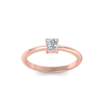 Radiant shaped petite diamond ring in yellow gold with white diamonds of 0.25 ct in weight