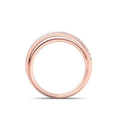 Pavé diamond ring in rose gold with white diamonds of 0.18 ct in weight