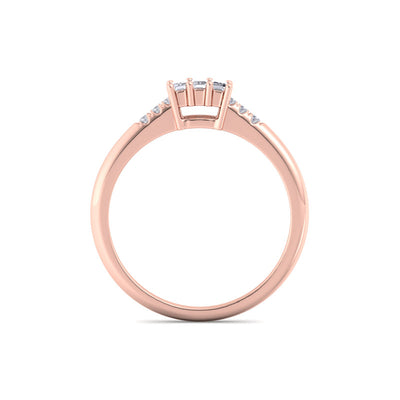 Baguette ring in rose gold with white diamonds of 0.11 ct in weight