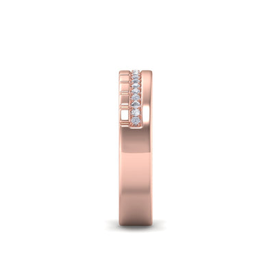 Wedding band in rose gold with white diamonds of 0.10 ct in weight