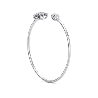 Bracelet in white gold with white diamonds of 0.68 ct in weight