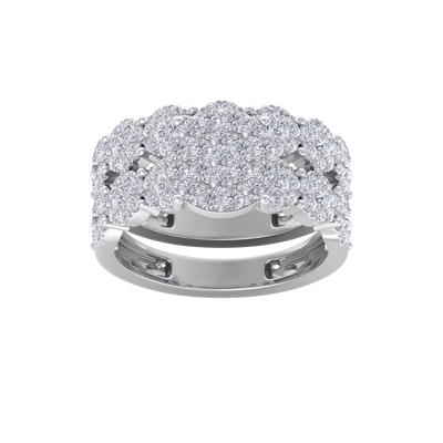 Diamond ring in white gold with white diamonds of 1.75 ct in weight