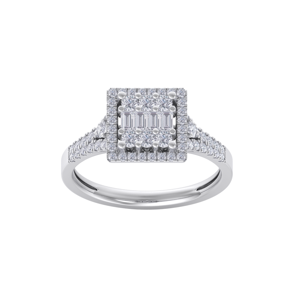 Square cluster engagement diamond ring in white gold with white diamonds of 0.61 ct in weight