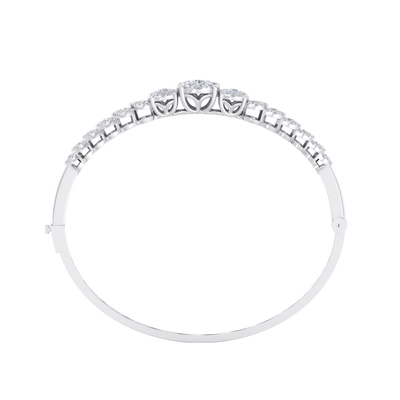 Diamond bangle in yellow gold with white diamonds of 2.44 ct in weight