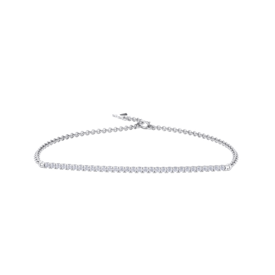 Small bar diamond bracelet in white gold with white diamonds of 0.11 ct in weight
