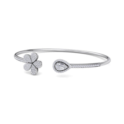Bracelet in white gold with white diamonds of 0.72 ct in weight