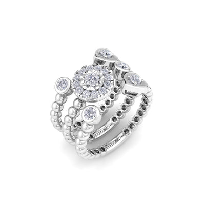 Triple band ring in white gold with white diamonds of 0.55 ct in weight