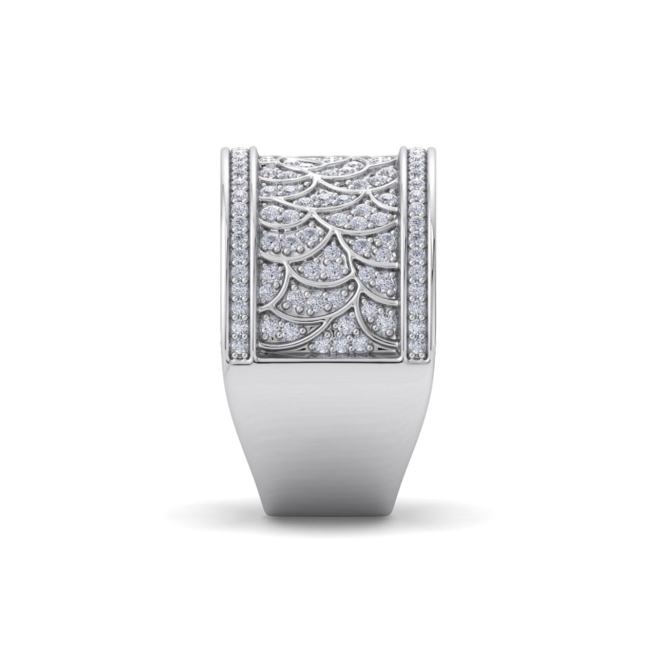 Wide ring in white gold with white diamonds of 0.82 ct in weight
