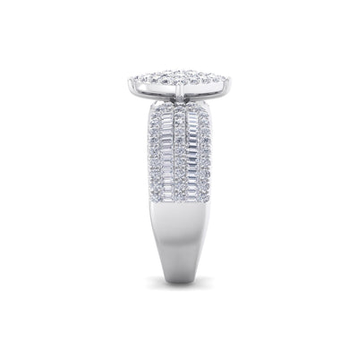 Ring in white gold with white diamonds of 1.04 ct in weight