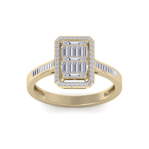 Beautiful Ring in yellow gold with white baguette diamonds of 0.59 ct in weight