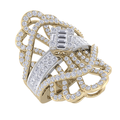 Statement ring in yellow gold with white diamonds of 2.29 ct in weight