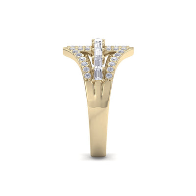 Statement ring in white gold with white diamonds of 0.54 ct in weight